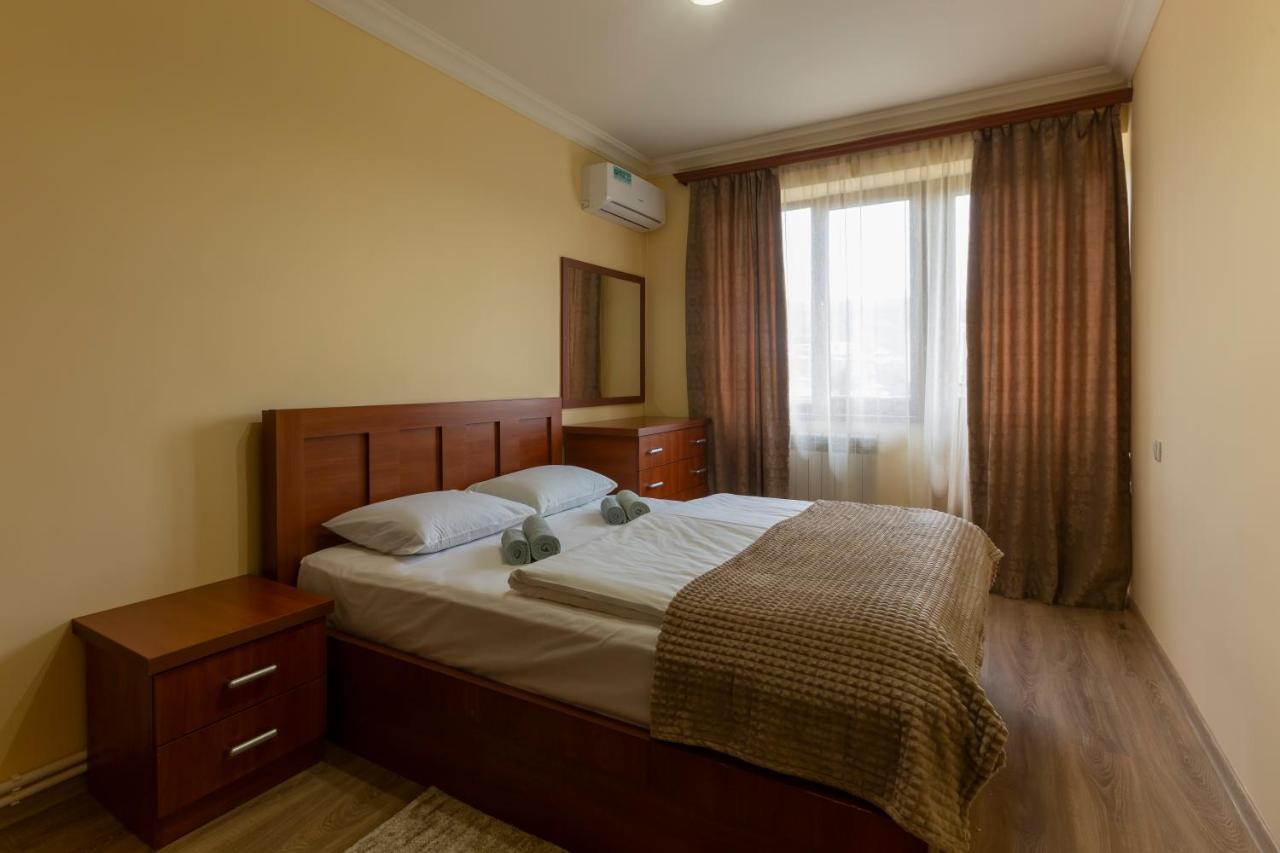 Umba Apartment N5 - Balcony And Mount Ararat View Erywań Zewnętrze zdjęcie