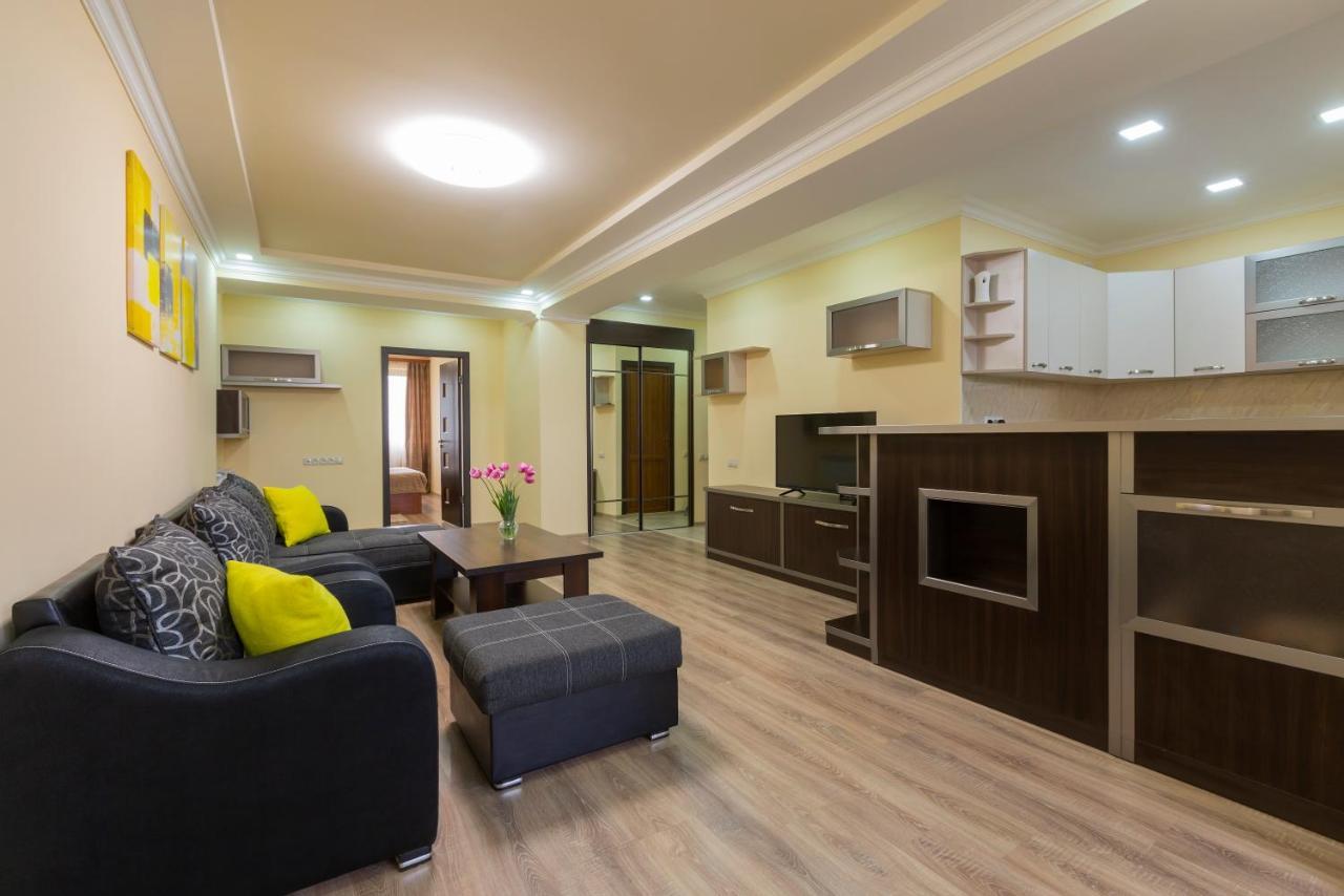 Umba Apartment N5 - Balcony And Mount Ararat View Erywań Zewnętrze zdjęcie
